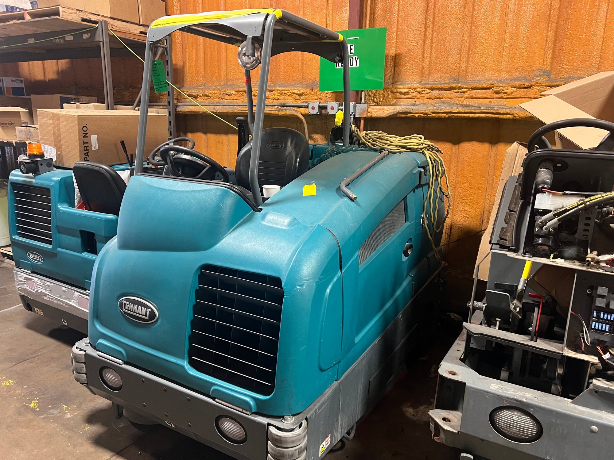 Refurbished Tennant T20 | 40" Ride-On Propane Sweeper-Scrubber